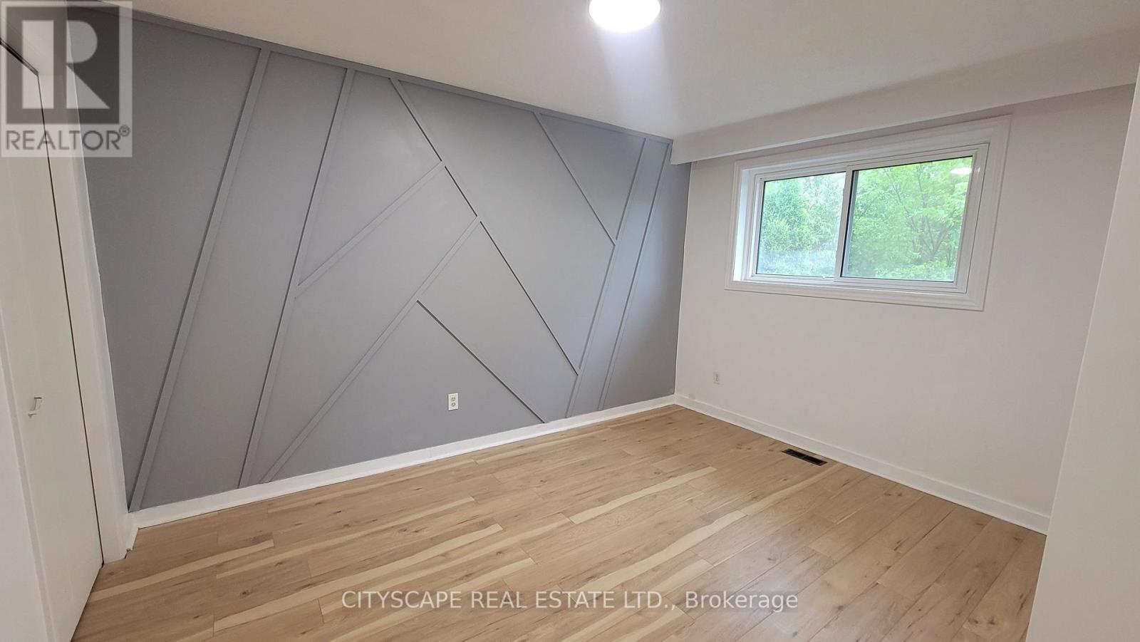 3450 Ellengale Drive, Mississauga, Ontario  L5C 1Z7 - Photo 16 - W13164118