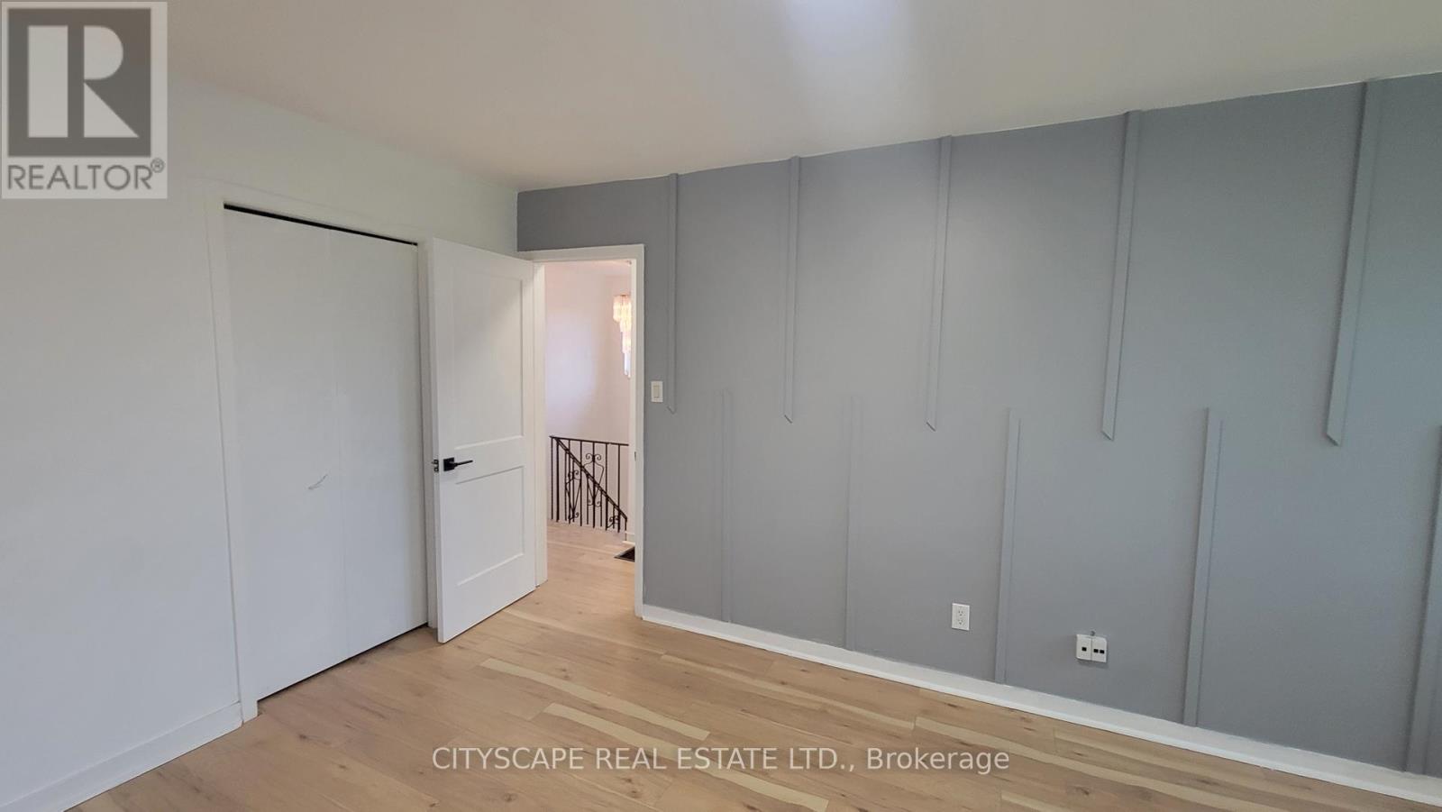 3450 Ellengale Drive, Mississauga, Ontario  L5C 1Z7 - Photo 14 - W13164118