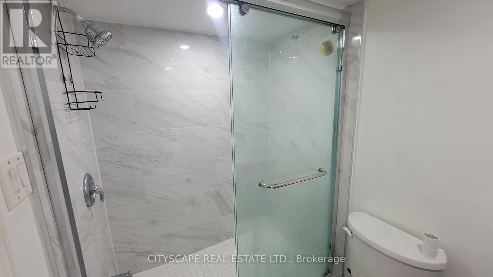 3450 Ellengale Drive, Mississauga, Ontario  L5C 1Z7 - Photo 44 - W13164118