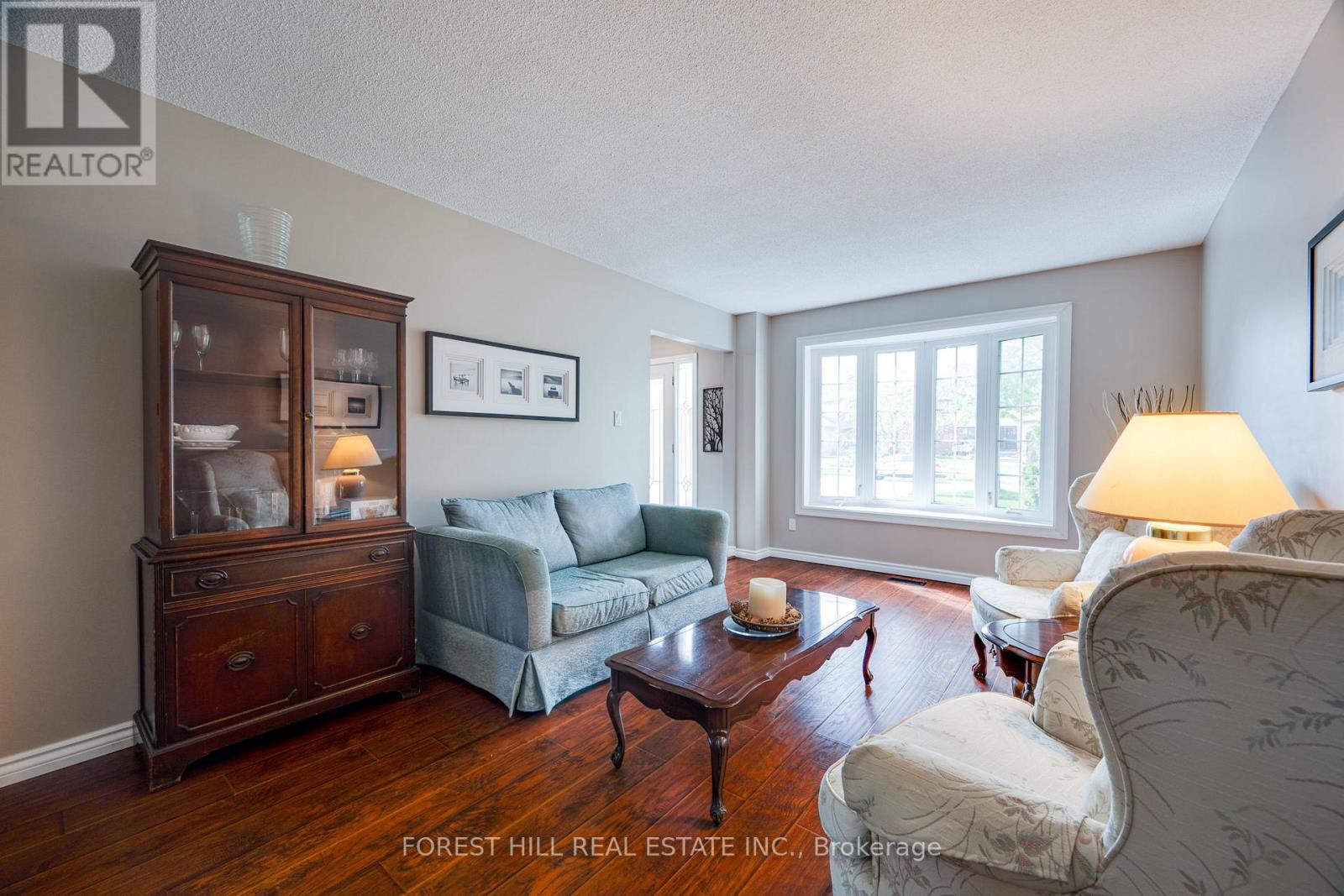 4 Milgate Place, Aurora, Ontario  L4G 5R2 - Photo 14 - N13168778