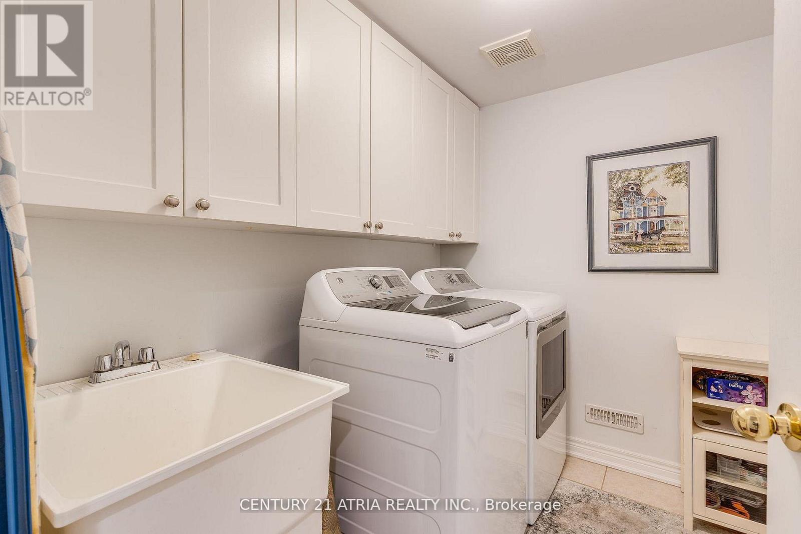 23 Weslock Crescent, Aurora, Ontario  L4G 7Y9 - Photo 22 - N13168798