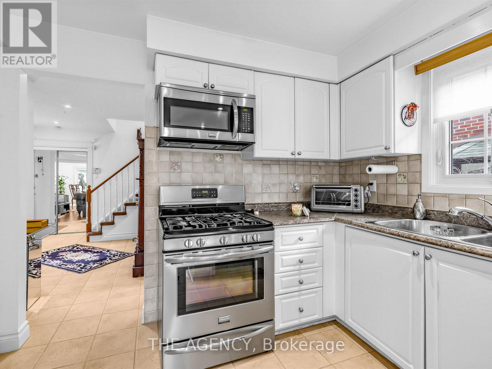 146 Crosby Avenue, Richmond Hill, Ontario  L4C 9N5 - Photo 24 - N13168822