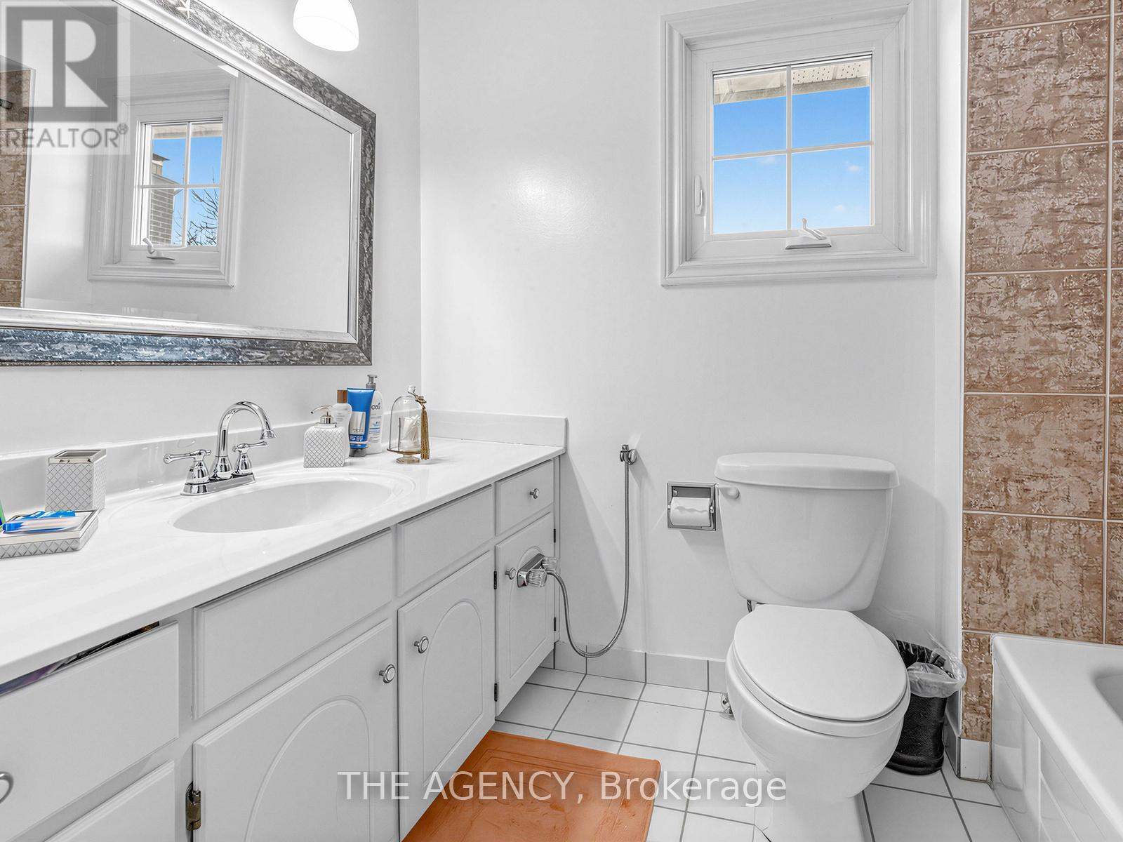 146 Crosby Avenue, Richmond Hill, Ontario  L4C 9N5 - Photo 38 - N13168822