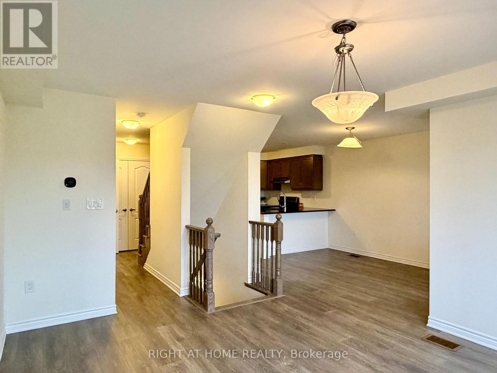 95 Mcalister Avenue, Richmond Hill, Ontario  L4S 0L2 - Photo 4 - N13168938