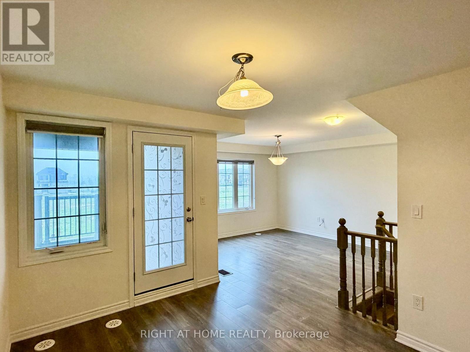 95 Mcalister Avenue, Richmond Hill, Ontario  L4S 0L2 - Photo 5 - N13168938