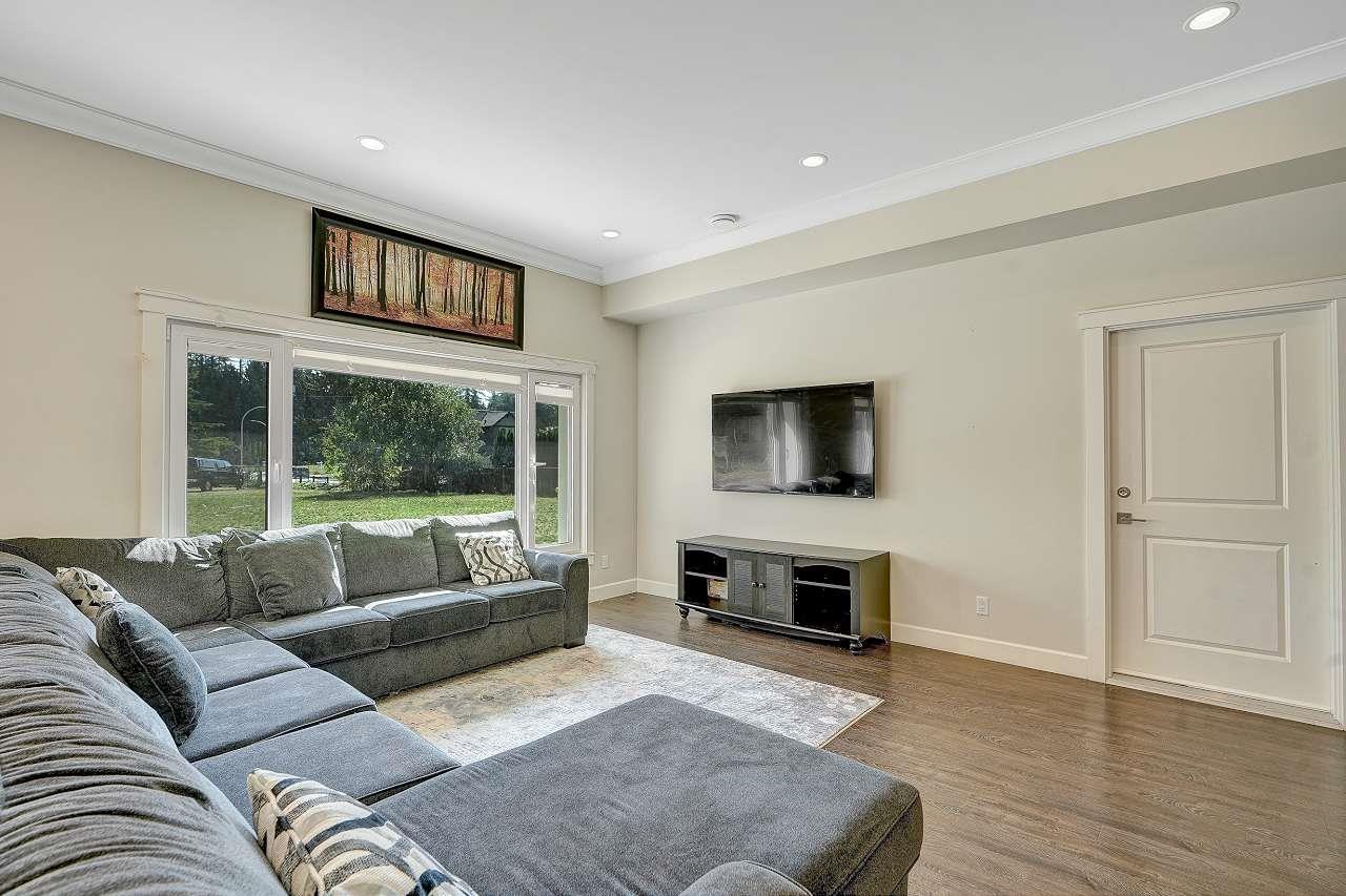 20210 28 Avenue, Langley, British Columbia  V2Z 2B9 - Photo 5 - R3127129