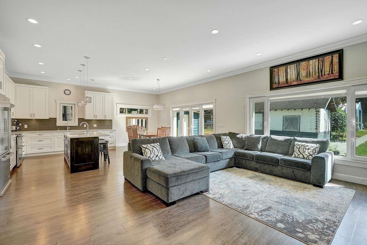 20210 28 Avenue, Langley, British Columbia  V2Z 2B9 - Photo 2 - R3127129