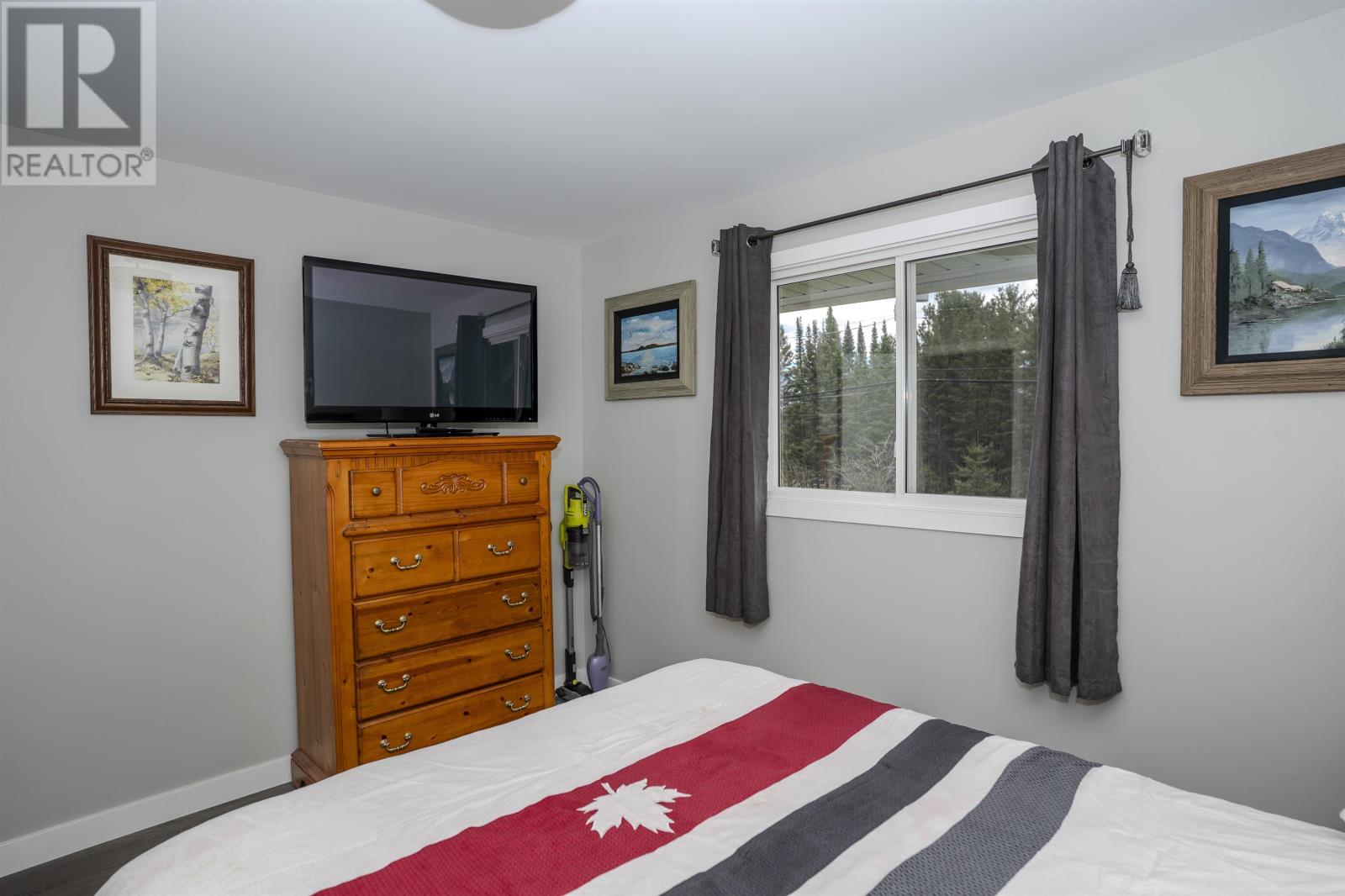 2190 Oliver Road, Thunder Bay, Ontario  P7G 1P9 - Photo 15 - TB2601168