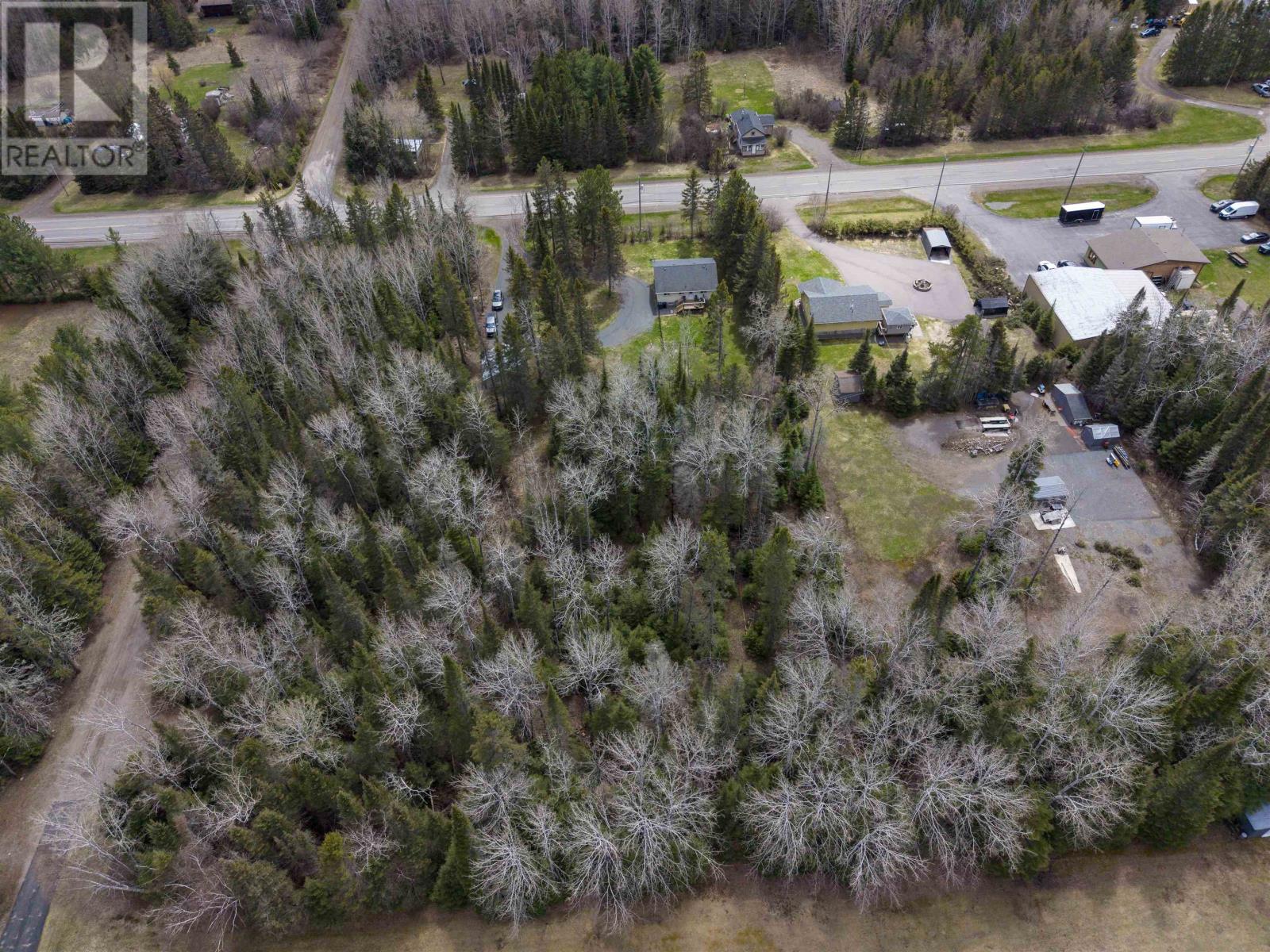 2190 Oliver Road, Thunder Bay, Ontario  P7G 1P9 - Photo 38 - TB2601168