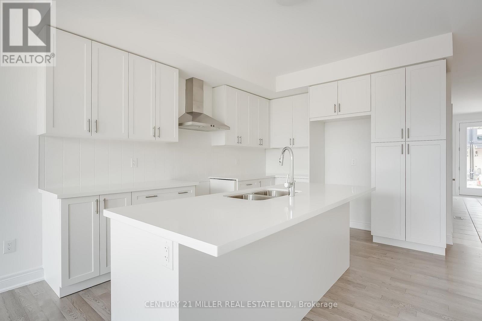 31 - 2273 Turnberry Road, Burlington, Ontario  L7M 2B2 - Photo 3 - W13168704
