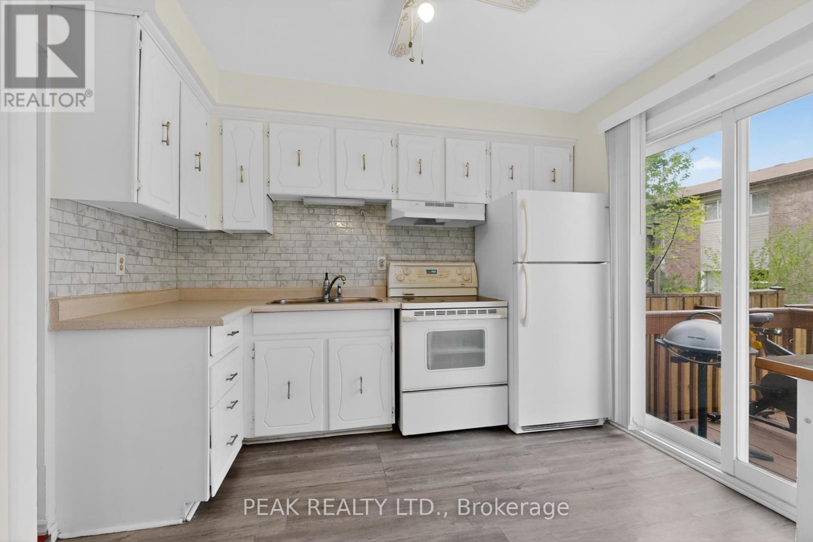 9 - 2380 Bromsgrove Road, Mississauga, Ontario  L5J 4E6 - Photo 13 - W13168752