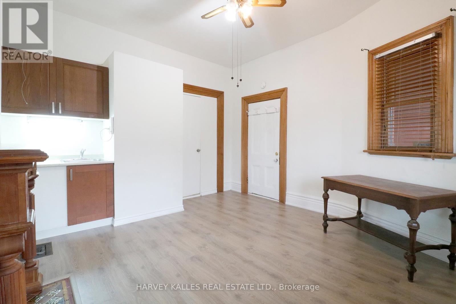 1 - 39 Macdonell Avenue, Toronto, Ontario  M6R 2A3 - Photo 3 - W13168772