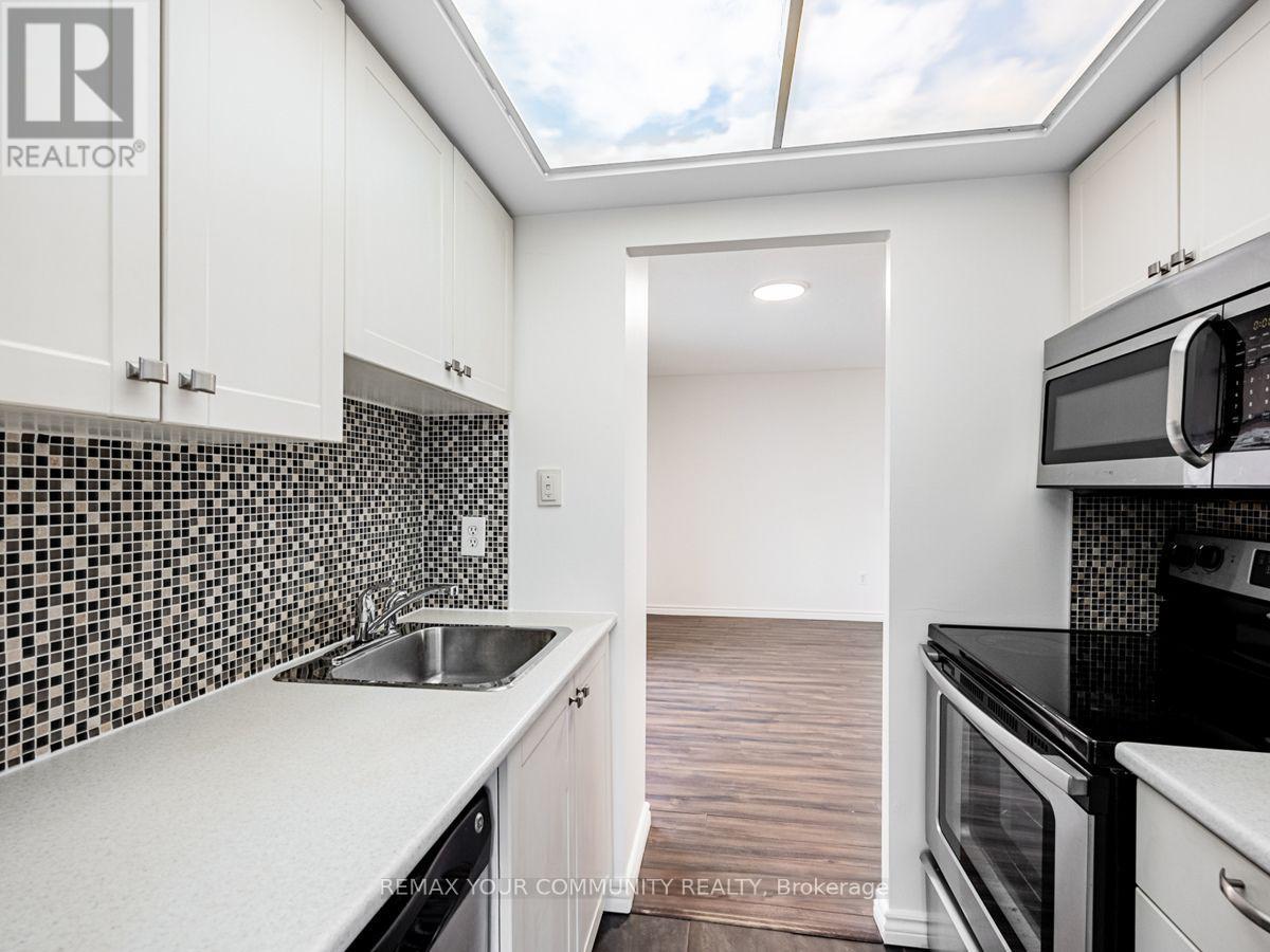 304 - 101 Subway Crescent, Toronto, Ontario  M9B 6K4 - Photo 10 - W13168876