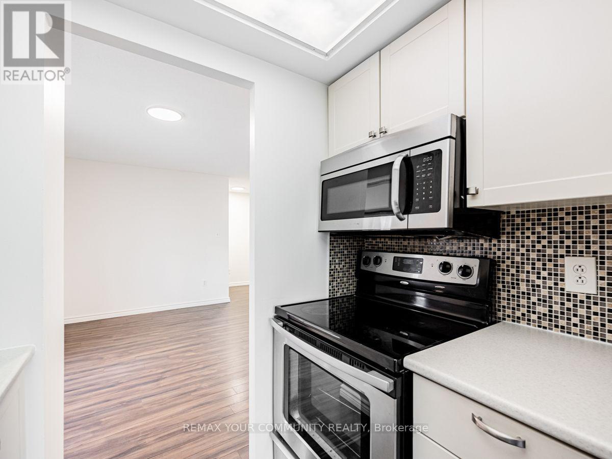 304 - 101 Subway Crescent, Toronto, Ontario  M9B 6K4 - Photo 11 - W13168876