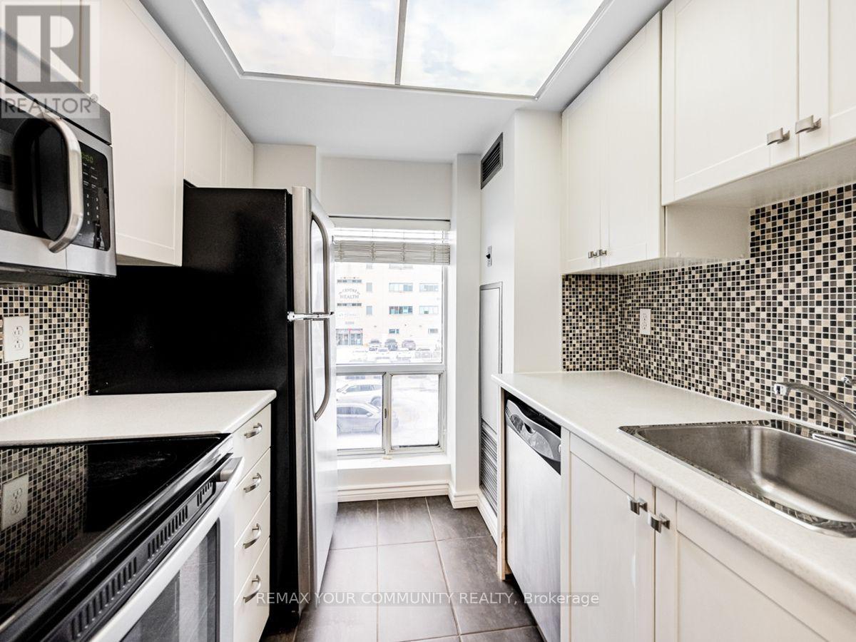 304 - 101 Subway Crescent, Toronto, Ontario  M9B 6K4 - Photo 8 - W13168876