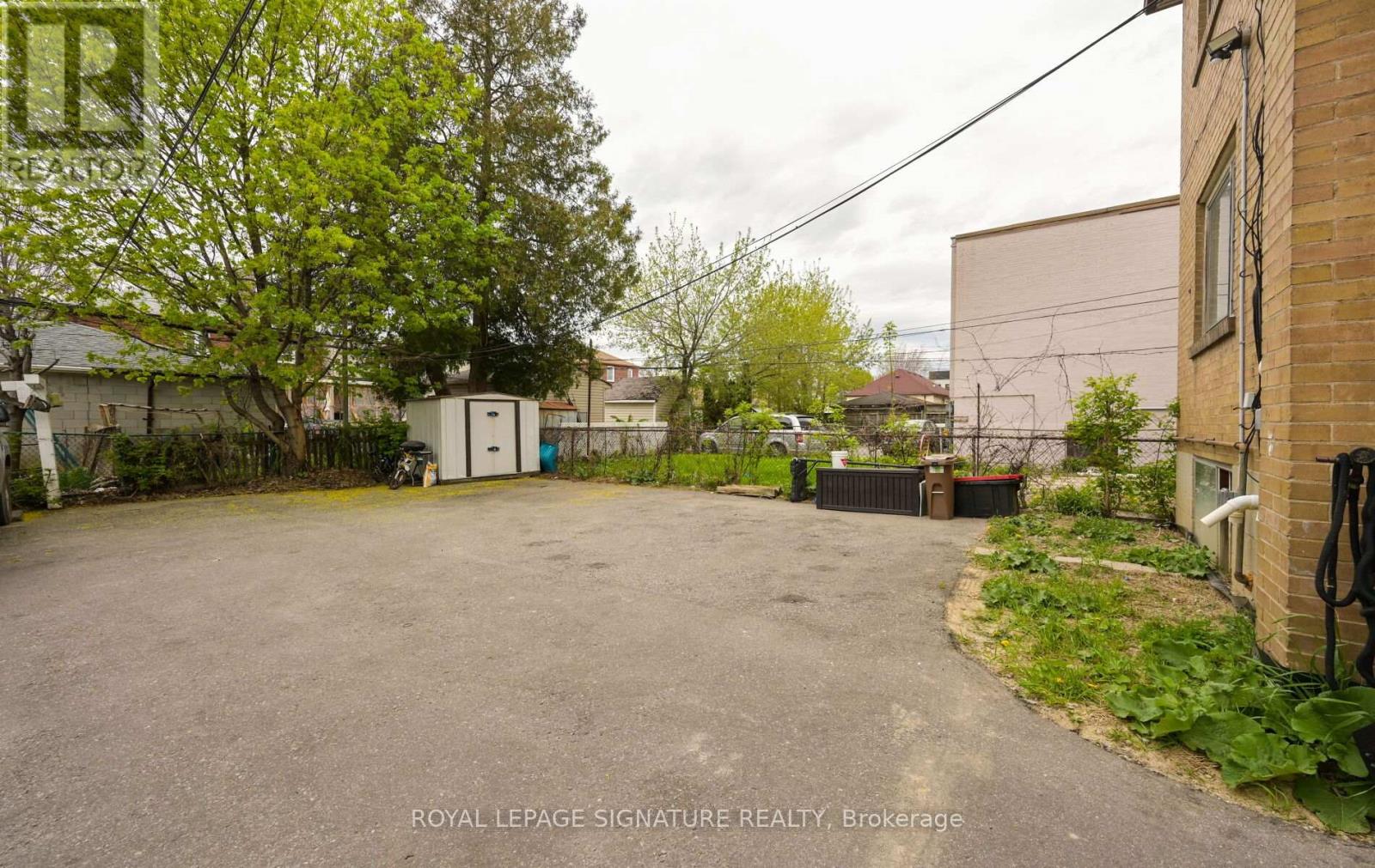 226 Bicknell Avenue, Toronto, Ontario  M6M 4G9 - Photo 26 - W13168894