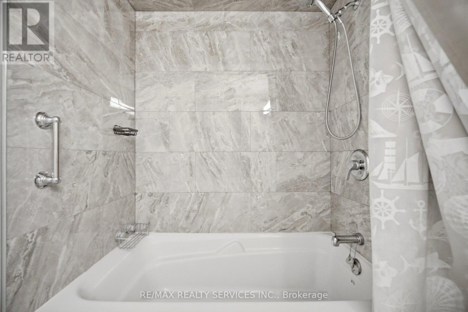 14 Tara Park Crescent, Brampton, Ontario  L6V 3E3 - Photo 29 - W13168968