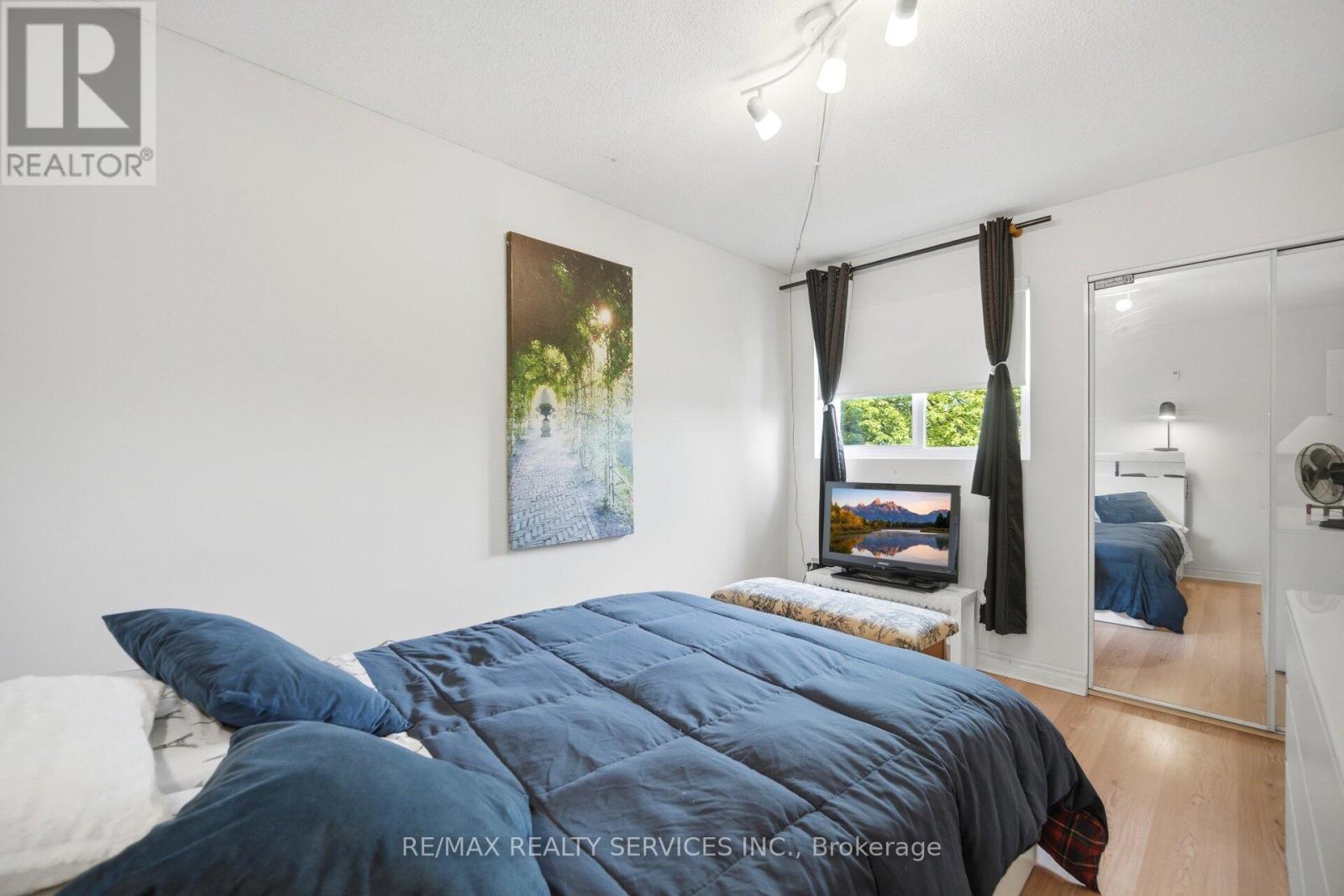 14 Tara Park Crescent, Brampton, Ontario  L6V 3E3 - Photo 32 - W13168968