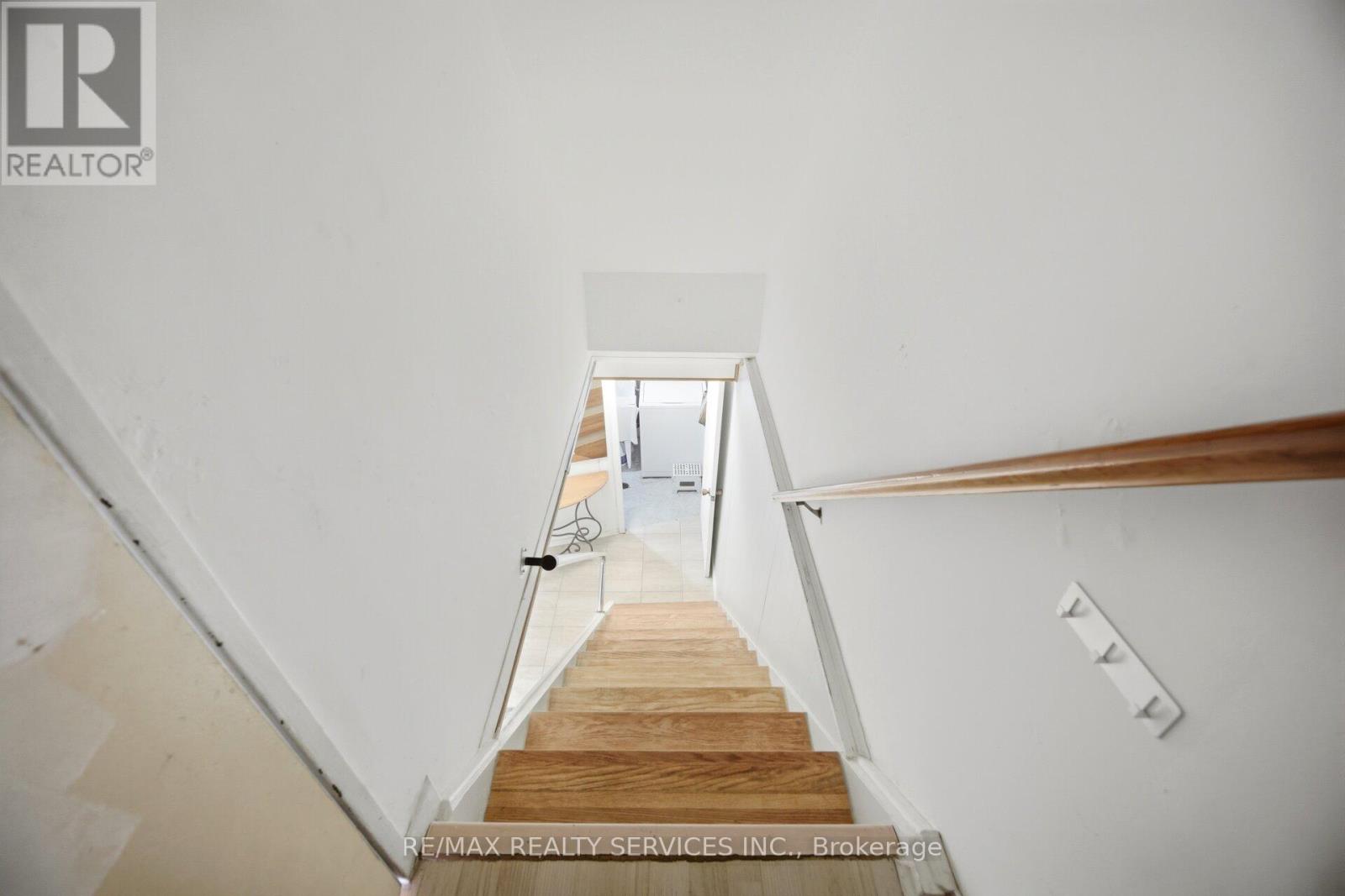 14 Tara Park Crescent, Brampton, Ontario  L6V 3E3 - Photo 34 - W13168968