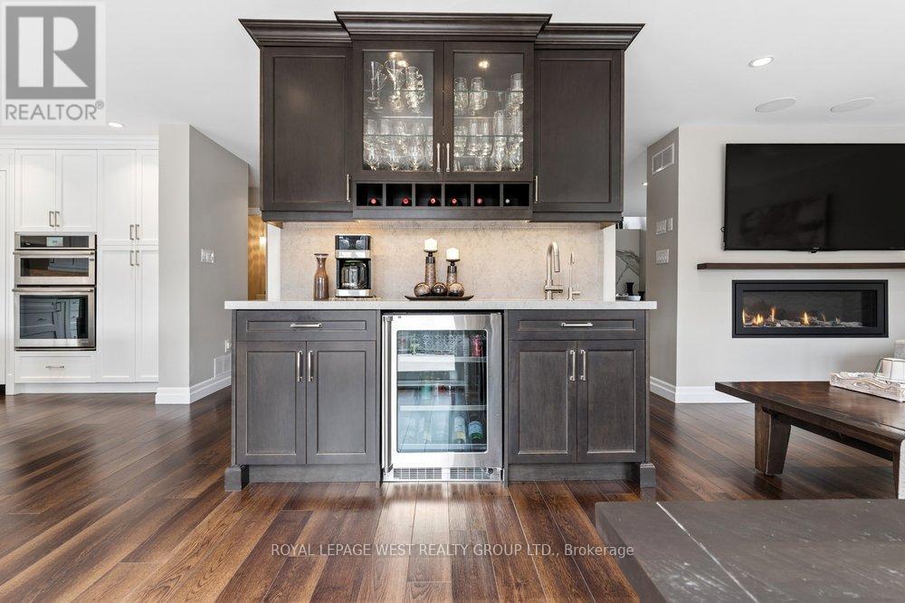 2293 Carpenters Circle, Oakville, Ontario  L6M 3C6 - Photo 21 - W13168972