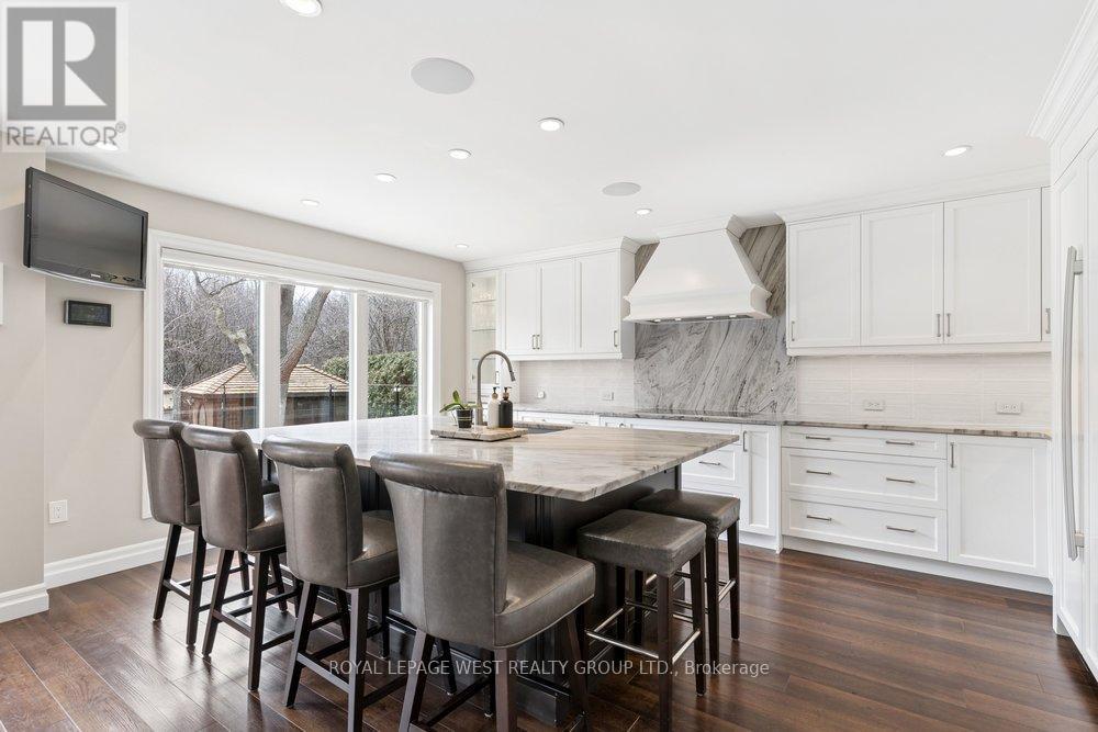 2293 Carpenters Circle, Oakville, Ontario  L6M 3C6 - Photo 23 - W13168972