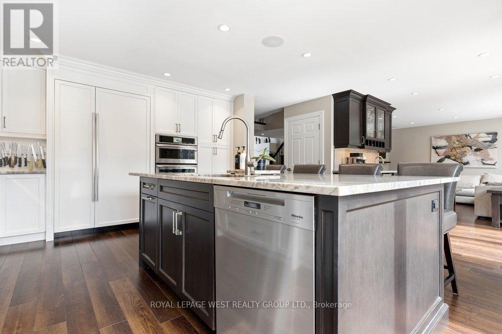 2293 Carpenters Circle, Oakville, Ontario  L6M 3C6 - Photo 28 - W13168972