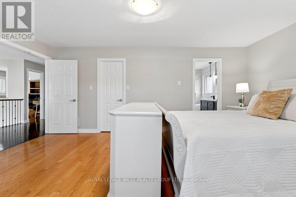 2293 Carpenters Circle, Oakville, Ontario  L6M 3C6 - Photo 34 - W13168972