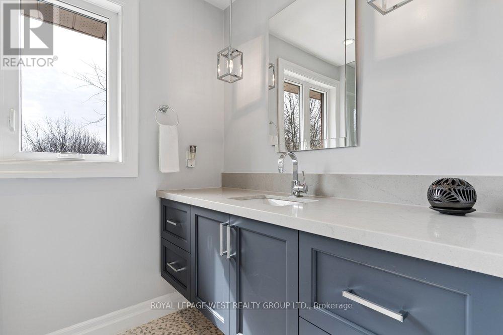2293 Carpenters Circle, Oakville, Ontario  L6M 3C6 - Photo 42 - W13168972