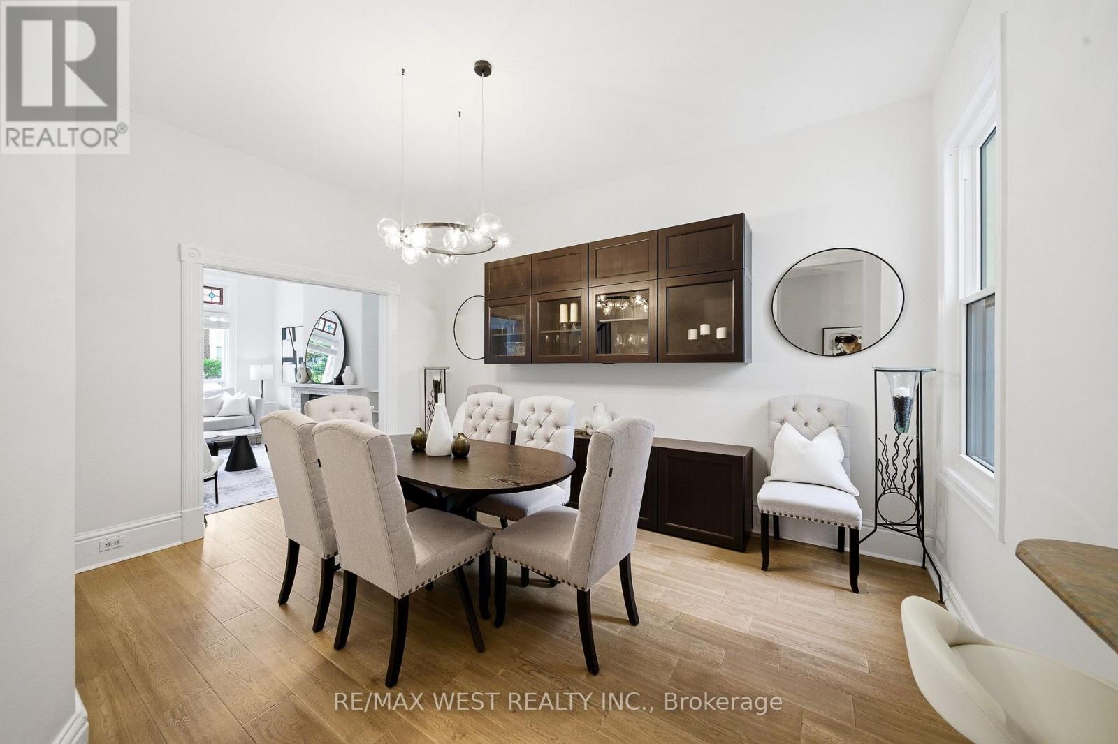 12 Kennedy Avenue, Toronto, Ontario  M6S 2X5 - Photo 7 - W13168978