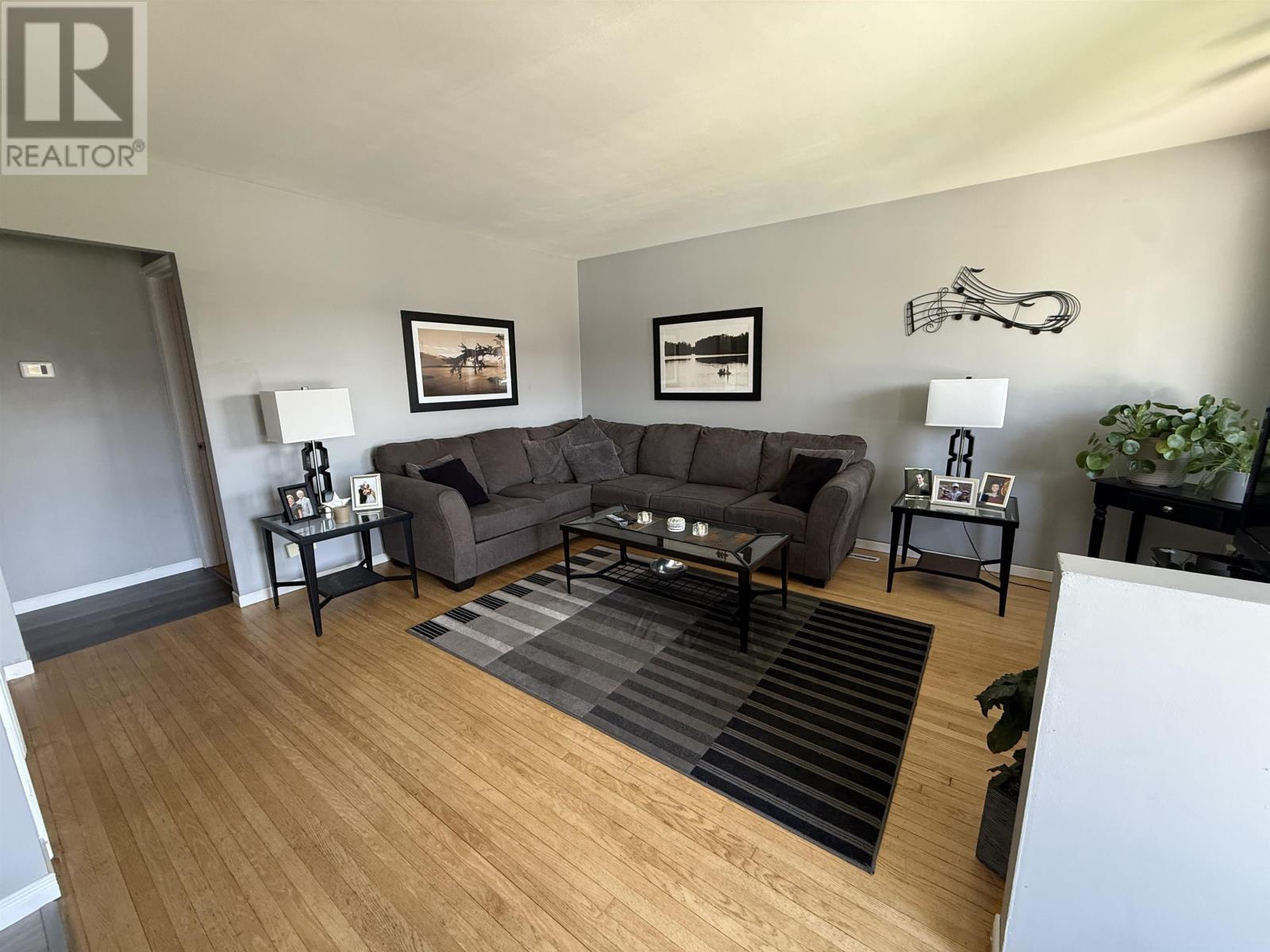 131 Walsh St W, Thunder Bay, Ontario  P7E 4W5 - Photo 2 - TB2601169