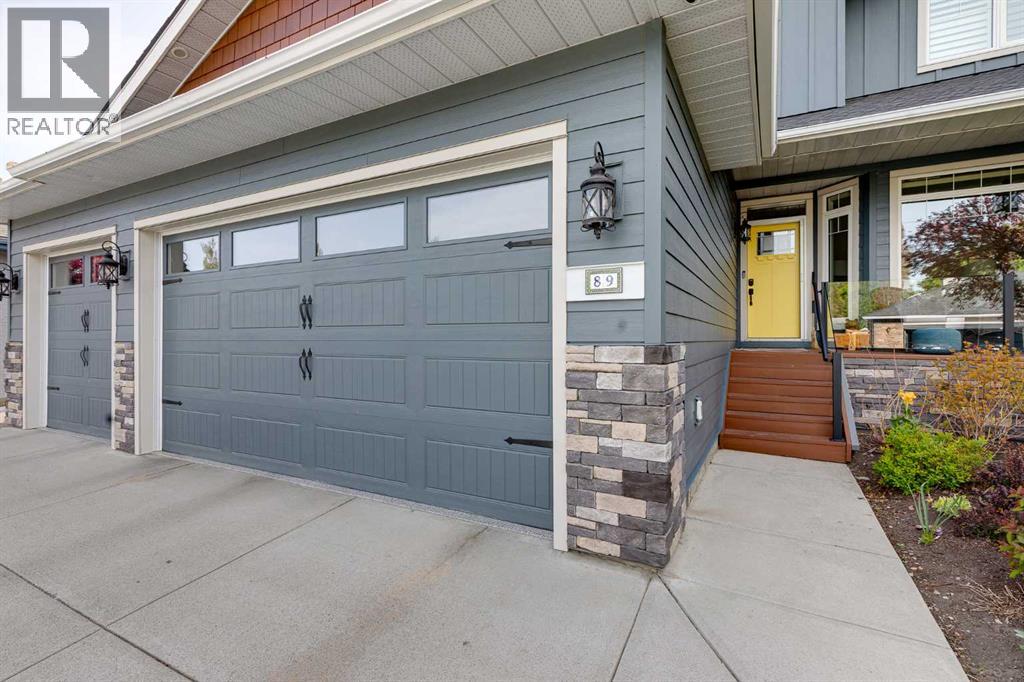 89 Douglasdale Crescent SE, Calgary, Alberta  T2Z 3A2 - Photo 3 - A2314183