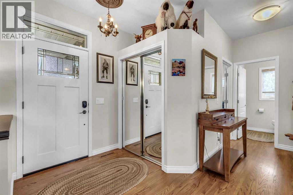89 Douglasdale Crescent SE, Calgary, Alberta  T2Z 3A2 - Photo 8 - A2314183
