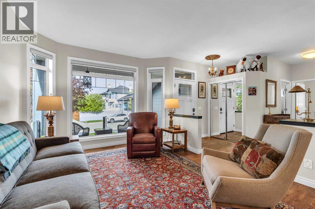 89 Douglasdale Crescent SE, Calgary, Alberta  T2Z 3A2 - Photo 6 - A2314183