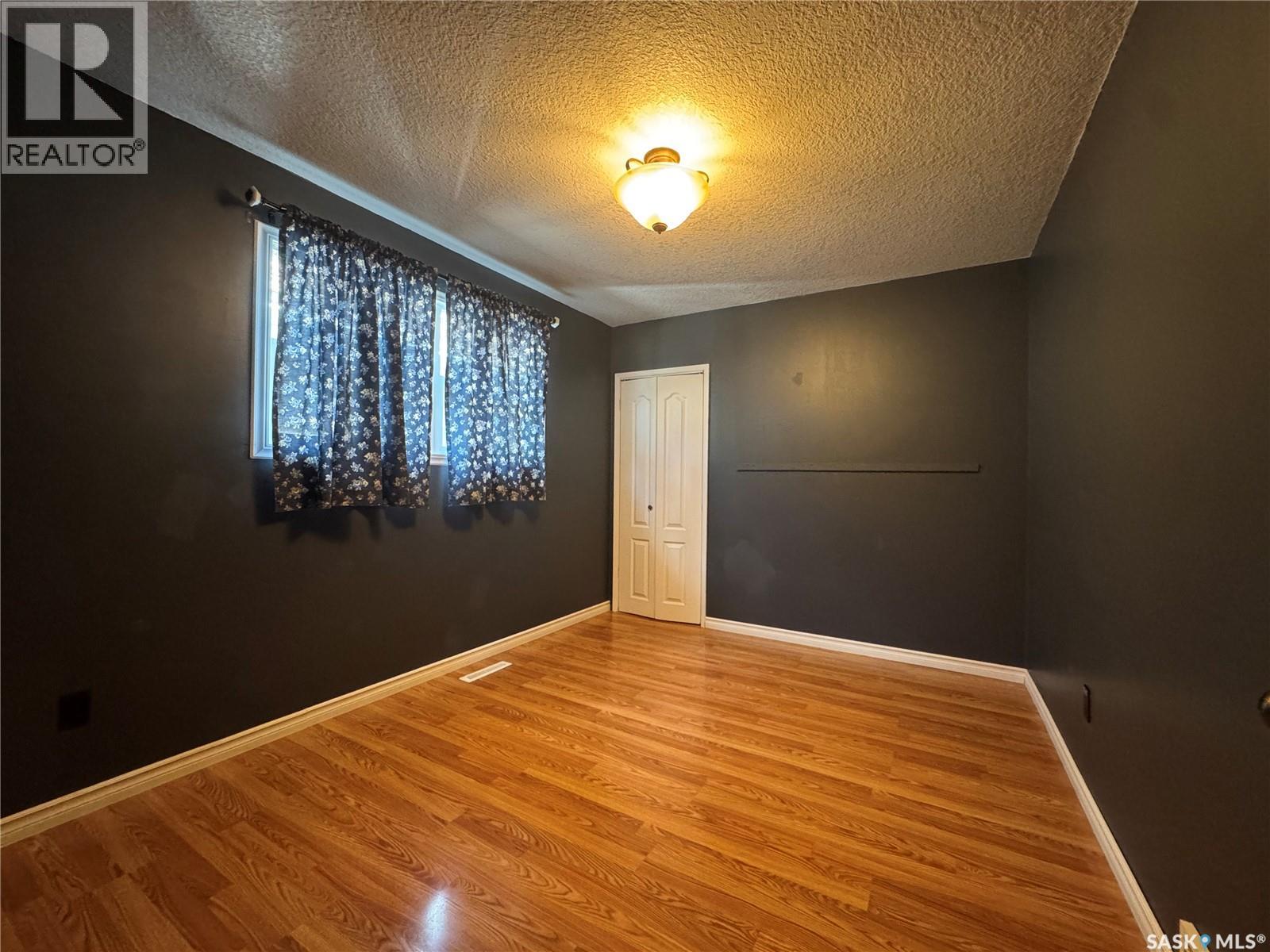646 Retallack Street, Regina, Saskatchewan  S4T 2G4 - Photo 8 - SK036936