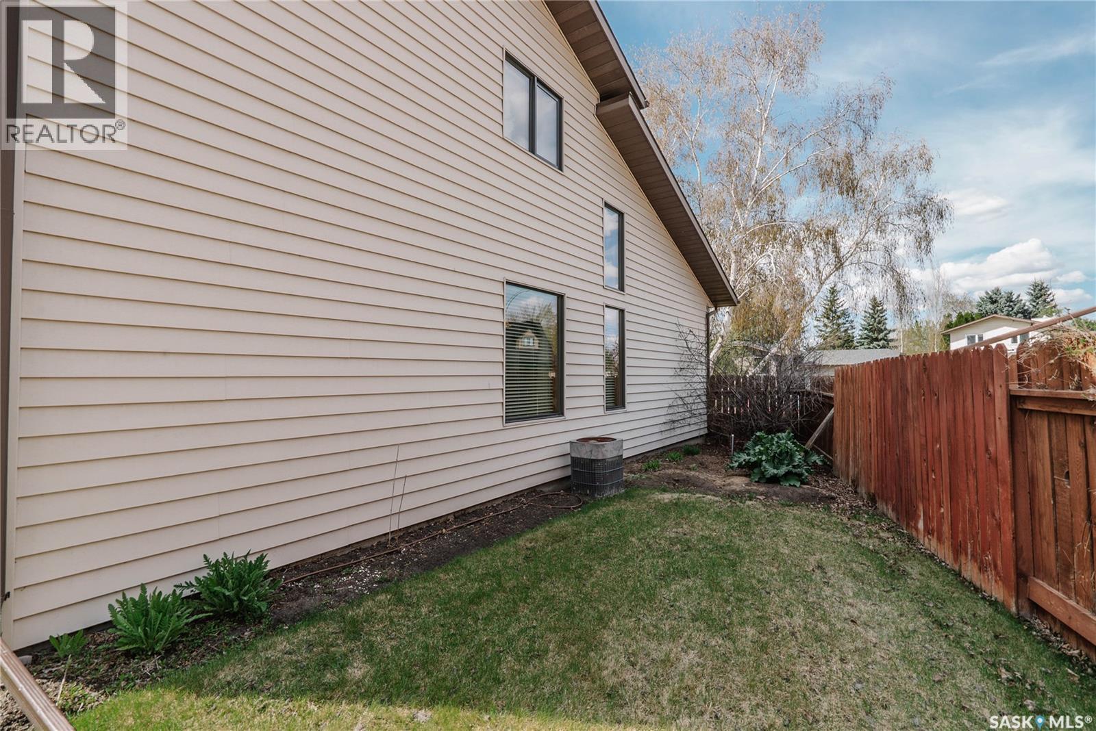 209 Badger Court, Saskatoon, Saskatchewan  S7N 2X2 - Photo 43 - SK036834