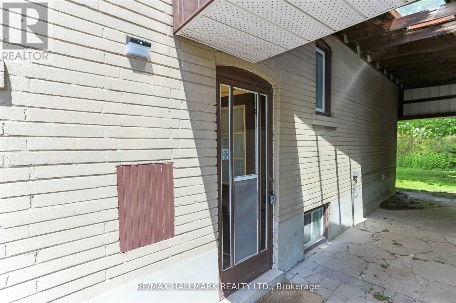 Bsmnt 2 - 56 Courton Drive, Toronto, Ontario M1R 1K8 - Photo 3 - E13050582