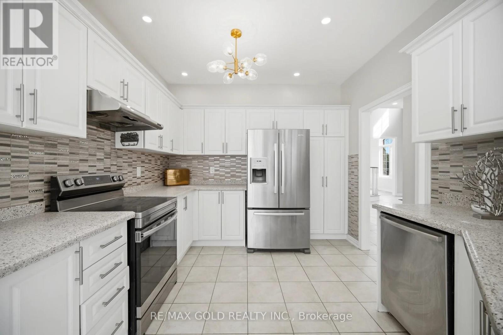 26 Gorevale Drive, Brampton, Ontario  L6P 1N9 - Photo 10 - W13150418
