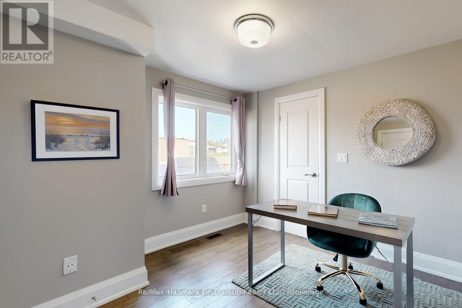 2 Helen Avenue, Toronto, Ontario  M6N 2B4 - Photo 13 - W13169000