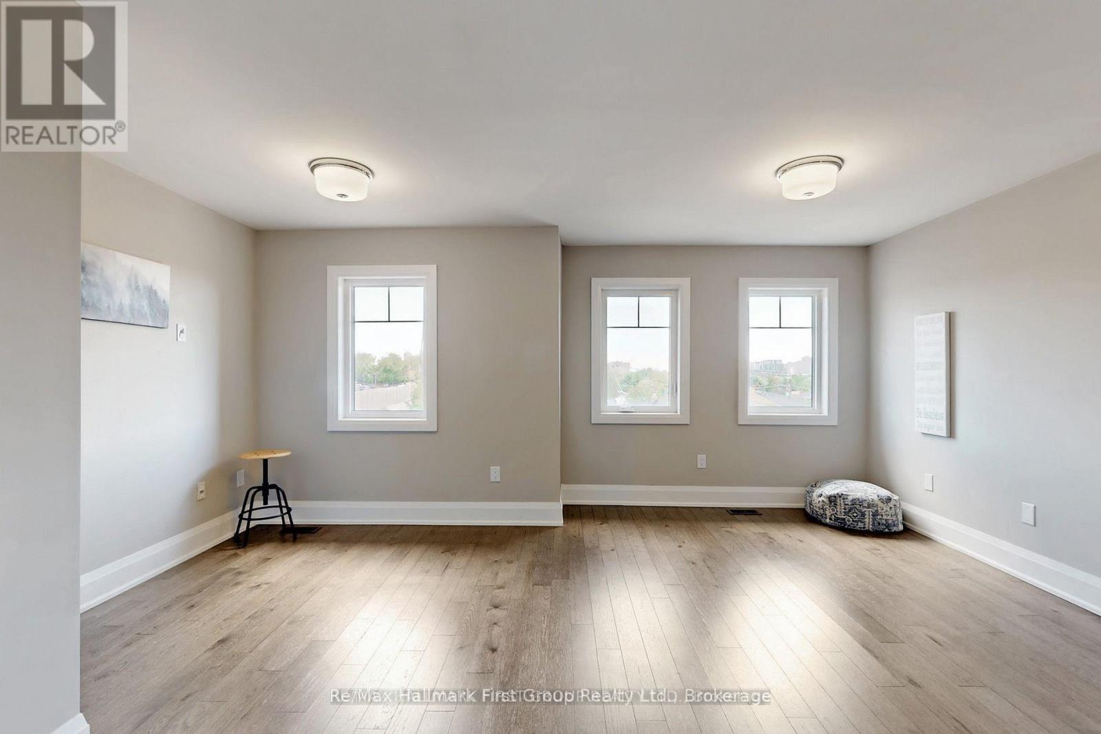2 Helen Avenue, Toronto, Ontario  M6N 2B4 - Photo 17 - W13169000