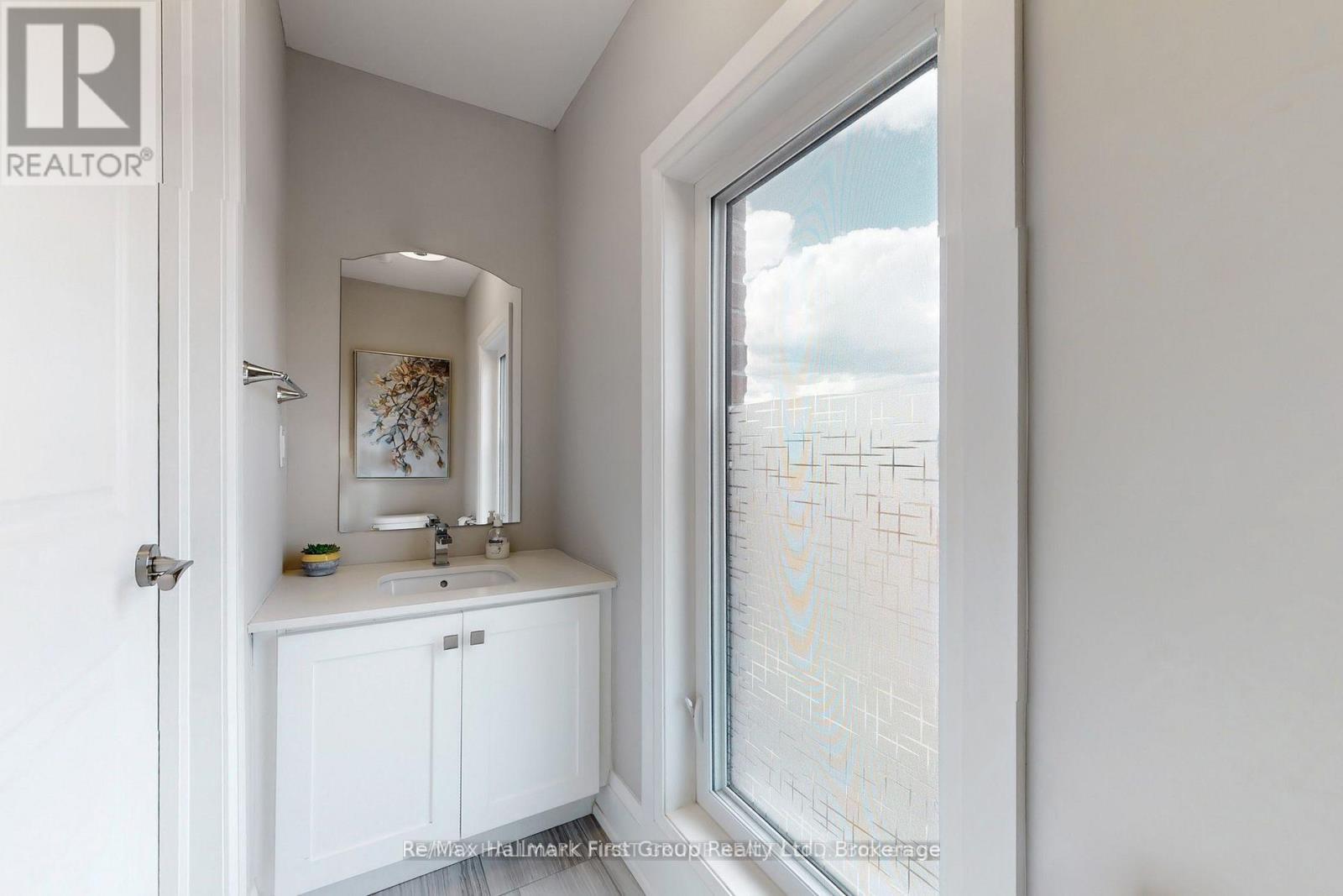 2 Helen Avenue, Toronto, Ontario  M6N 2B4 - Photo 19 - W13169000