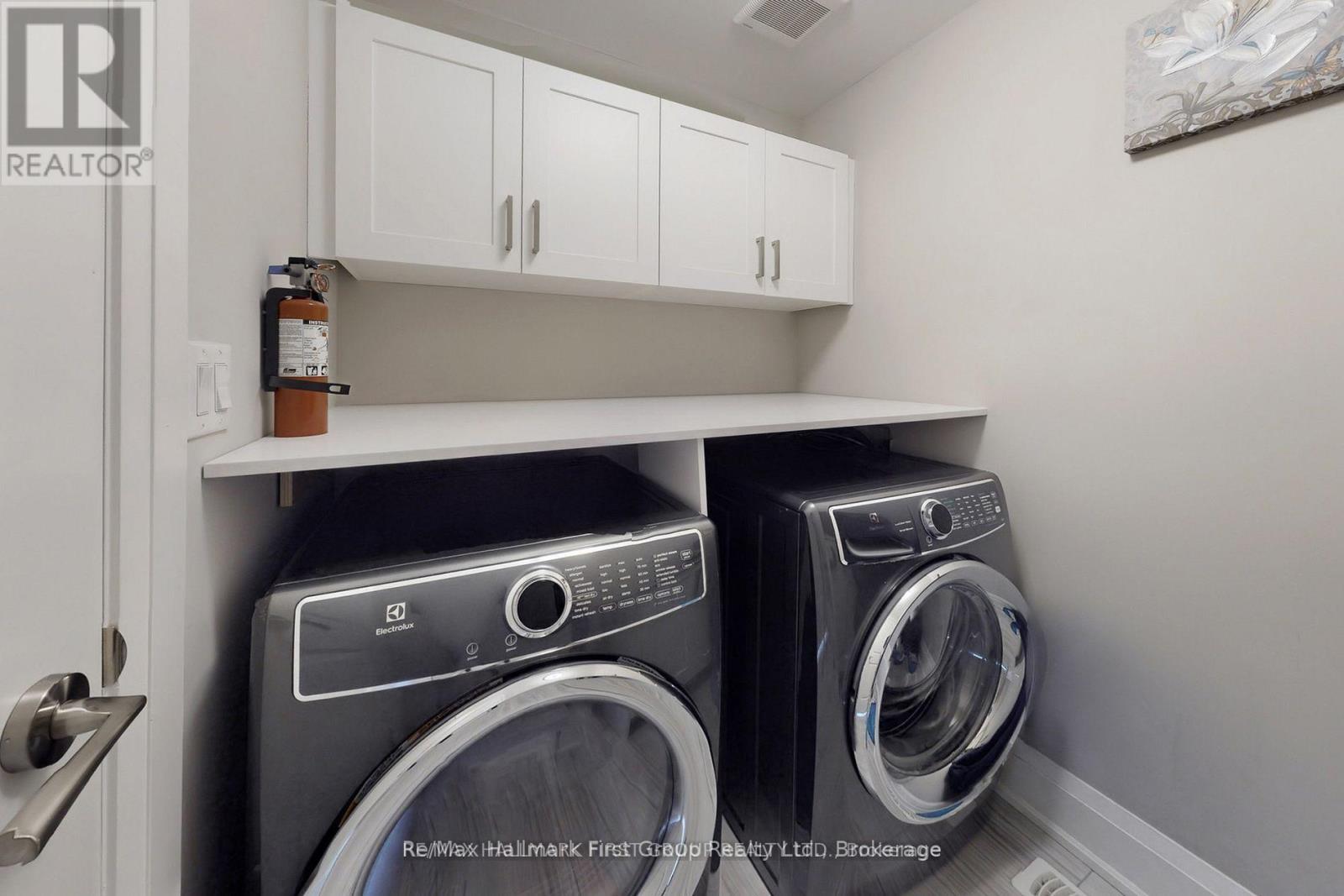 2 Helen Avenue, Toronto, Ontario  M6N 2B4 - Photo 20 - W13169000