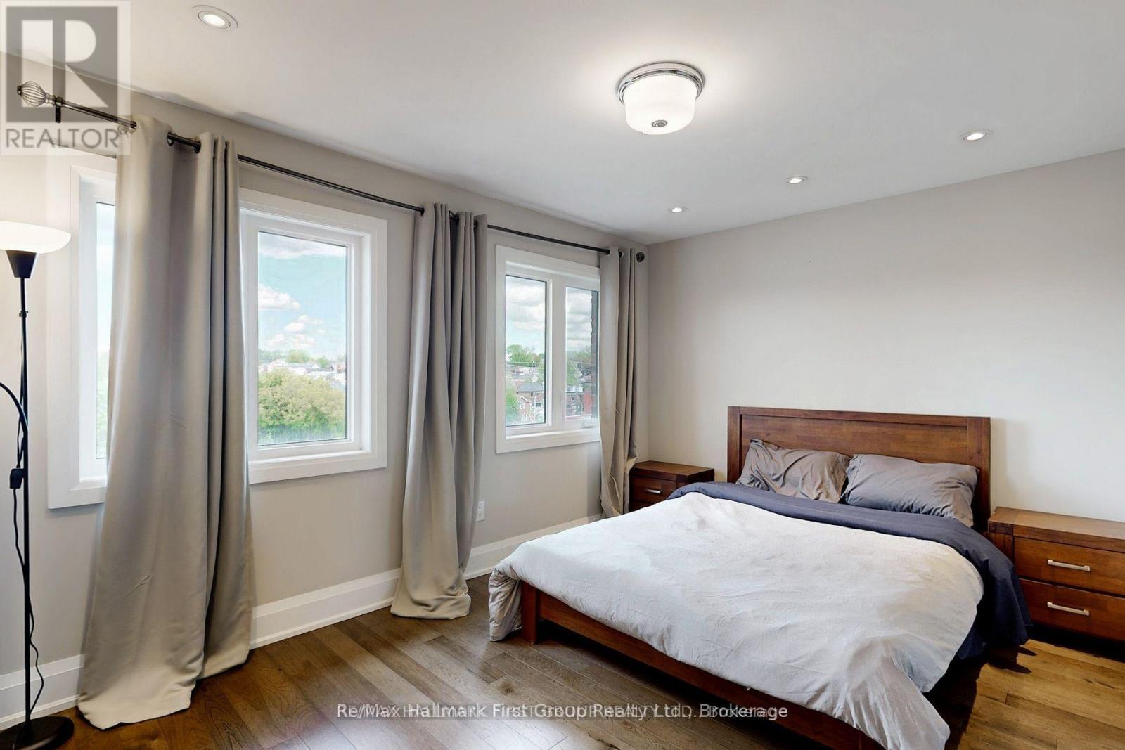 2 Helen Avenue, Toronto, Ontario  M6N 2B4 - Photo 22 - W13169000