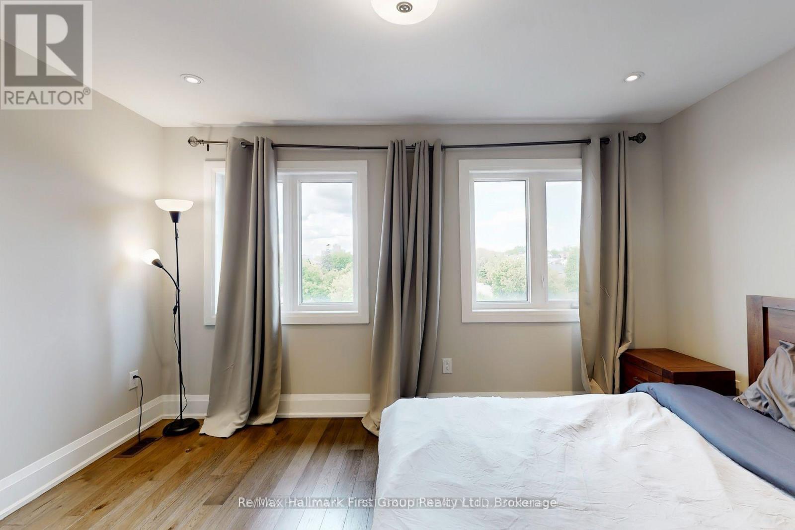 2 Helen Avenue, Toronto, Ontario  M6N 2B4 - Photo 23 - W13169000