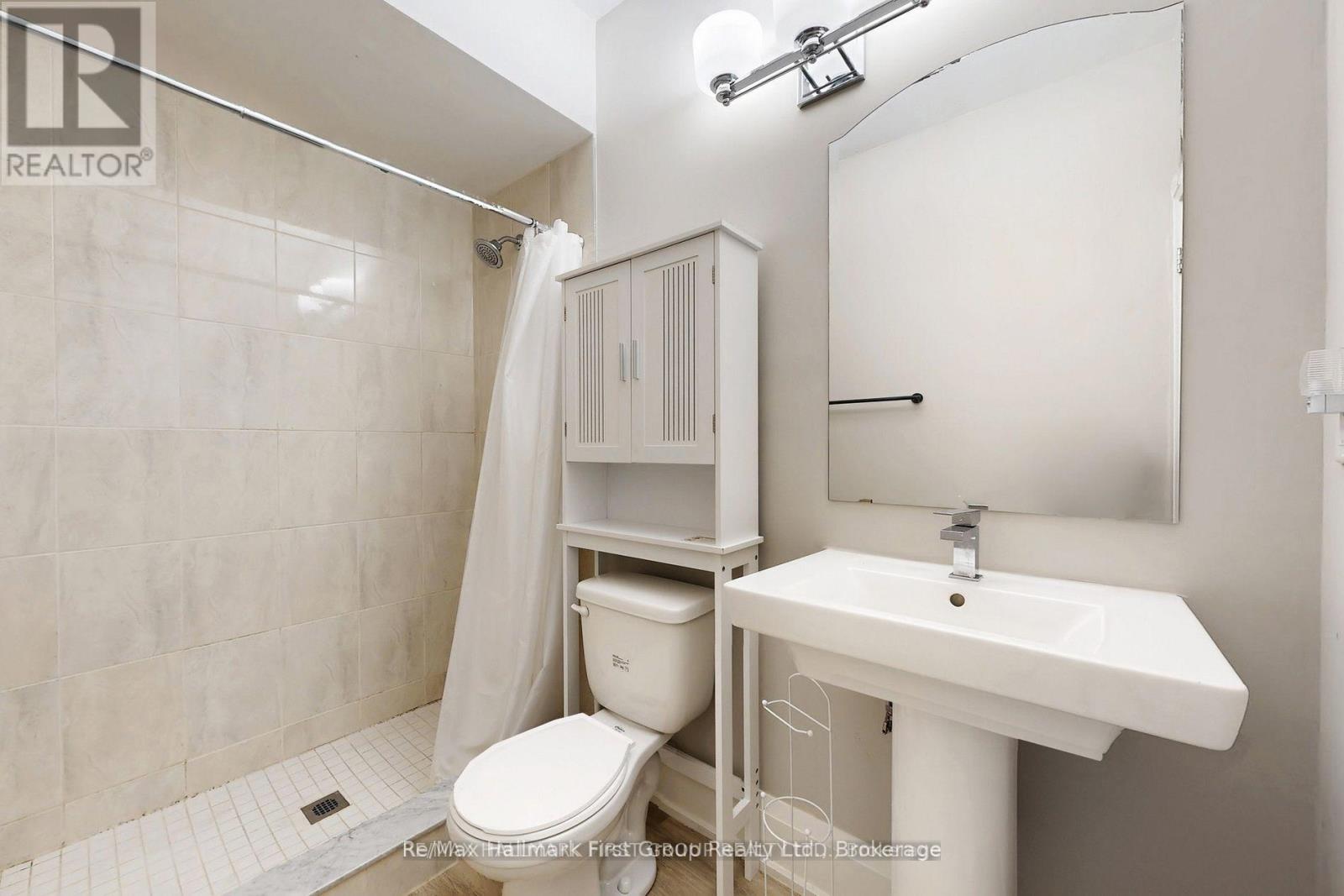 2 Helen Avenue, Toronto, Ontario  M6N 2B4 - Photo 30 - W13169000