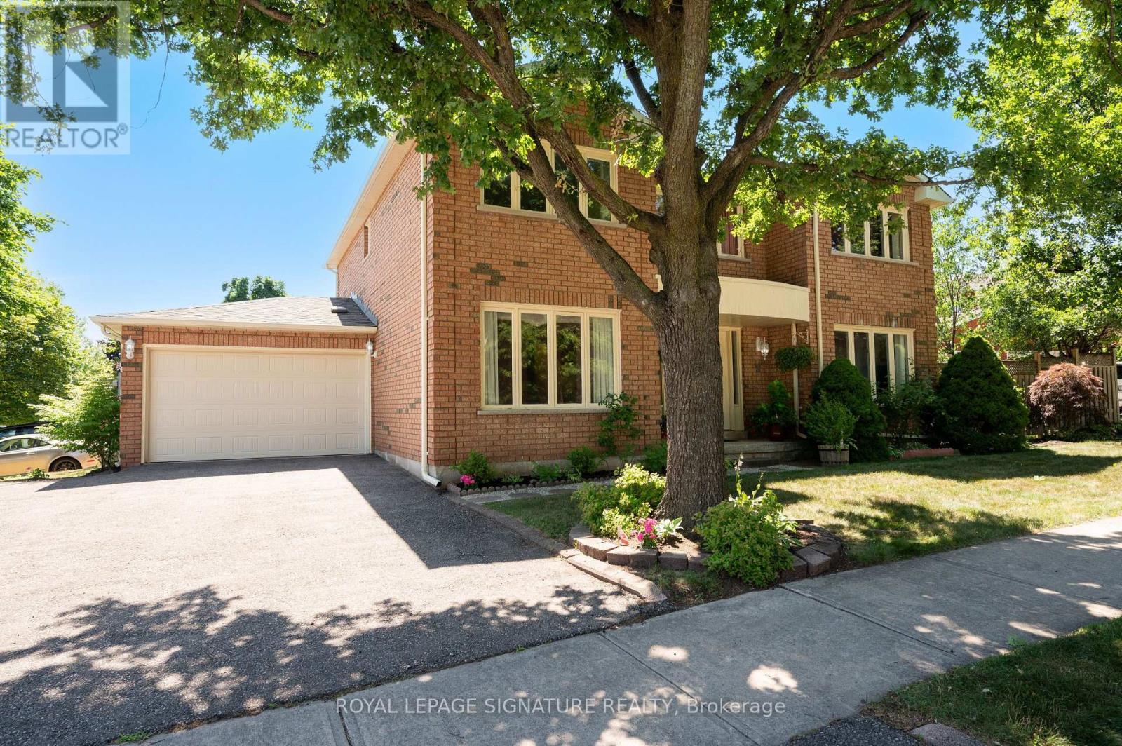 2921 Caradoc Lane, Oakville, Ontario  L6J 6W4 - Photo 5 - W13053990