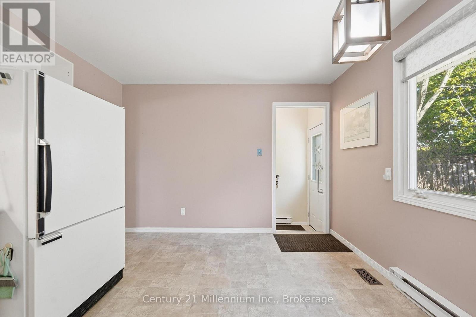 553 Scott Street, Kincardine, Ontario N2Z 1V2 - Photo 12 - X13169166