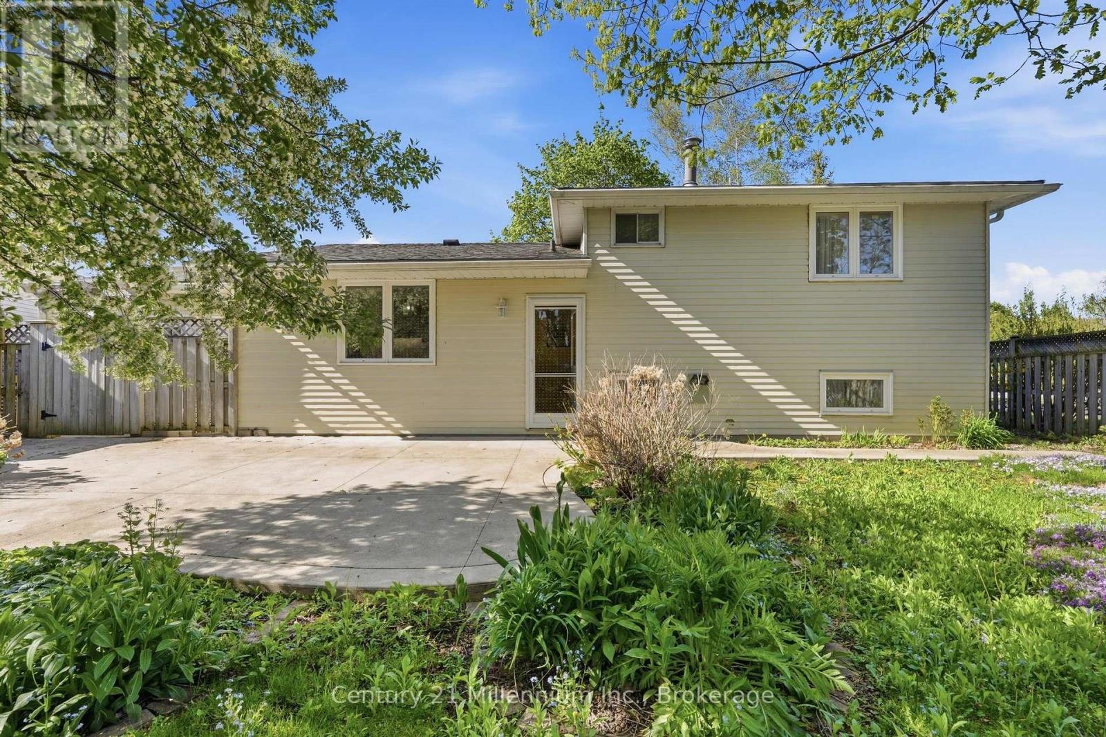 553 Scott Street, Kincardine, Ontario N2Z 1V2 - Photo 5 - X13169166