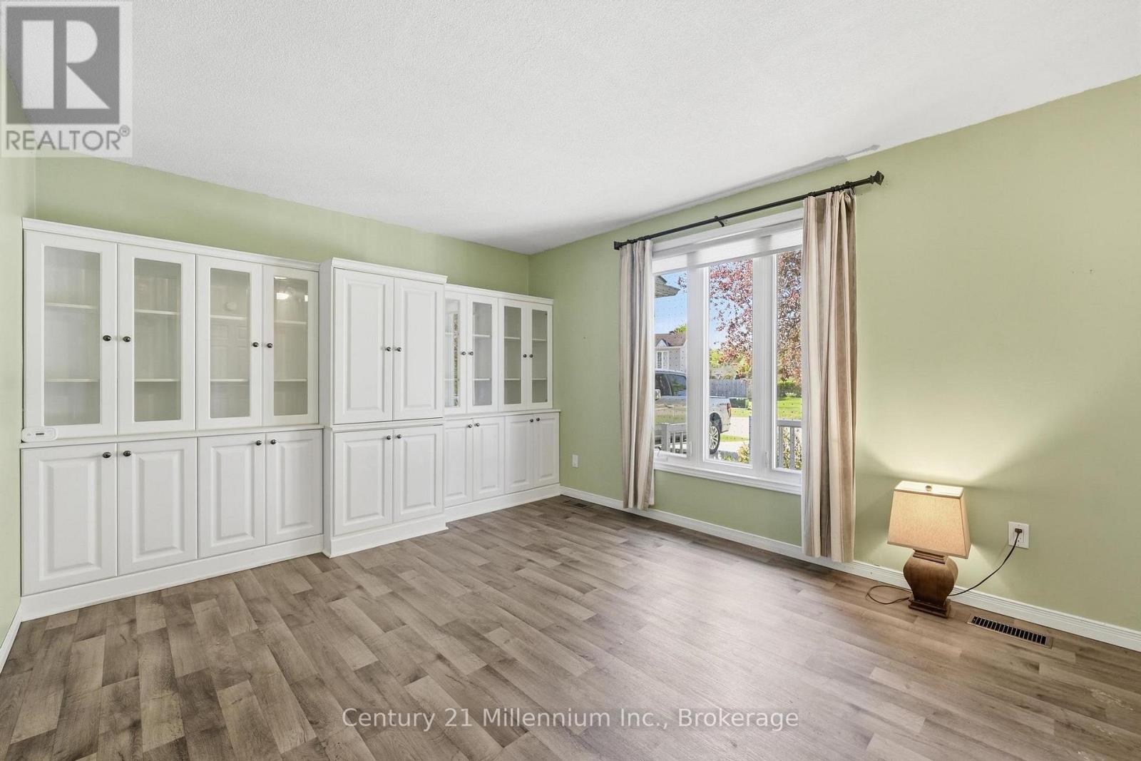 553 Scott Street, Kincardine, Ontario N2Z 1V2 - Photo 8 - X13169166