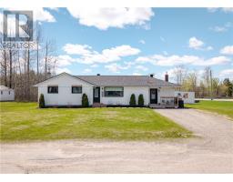 3977 Wayne Crescent, Val Caron, Ontario