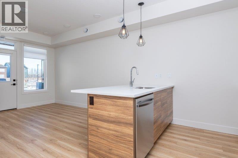 706, 10060 46 Street NE, Calgary, Alberta  T3J 2H8 - Photo 2 - A2268486
